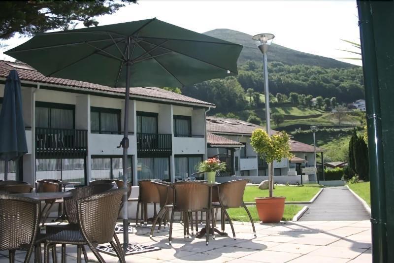 Village Club Le Saint Ignace Ascain Exterior photo